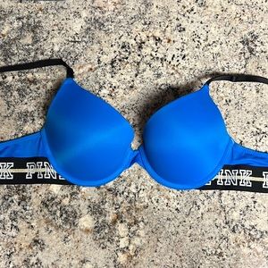 Victoria’s Secret Pink Push Up Bra ☘️